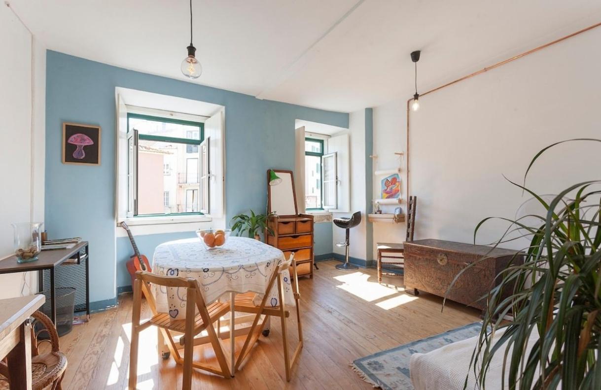 Apartment Charming In Alfama, Amazing View Lisbon